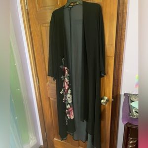 Torrid size 3/4 kimono